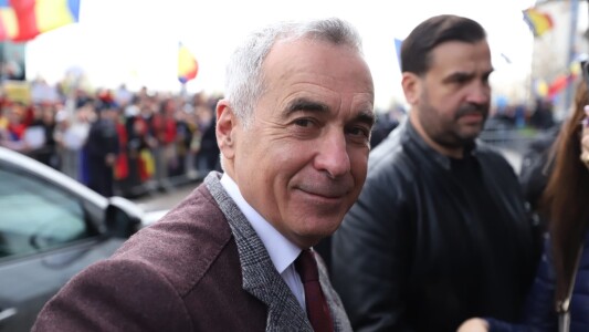 Cine sunt cei trei oameni de afaceri care l-au reclamat pentru înșelăciune ...