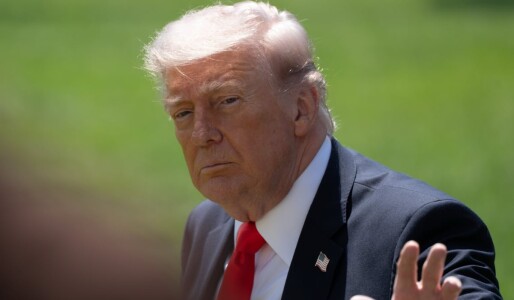 „Este manipulat de Iran ca un bleg”. Democrații americani îl desființează ...
