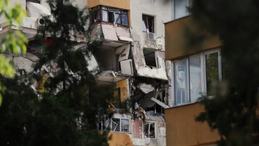 Primăria Capitalei a anunțat ce se întâmplă cu blocul din Rahova, afectat ...