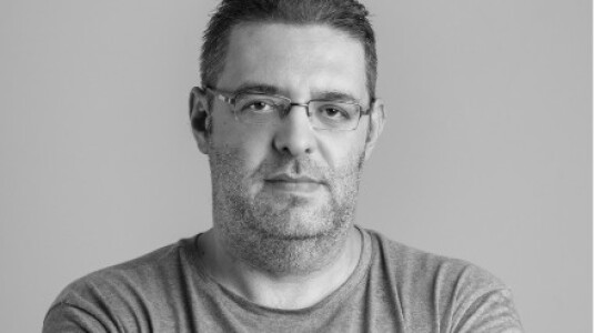 A murit Patrick André de Hillerin. Jurnalistul, cofondator al Academiei ...