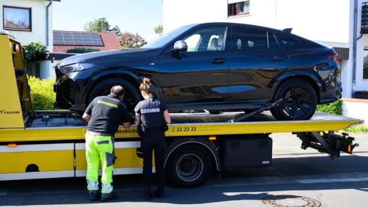 Poliția a golit vila de lux a unui „clan de români”, în Germania: bolizi, ...