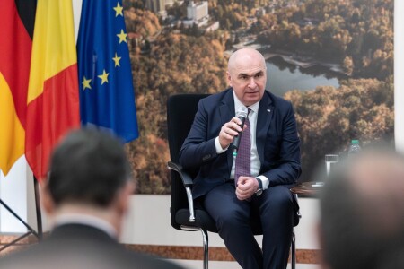Austeritatea lui Bolojan. Continuă scăderea numărului de bugetari. 34.000 ...