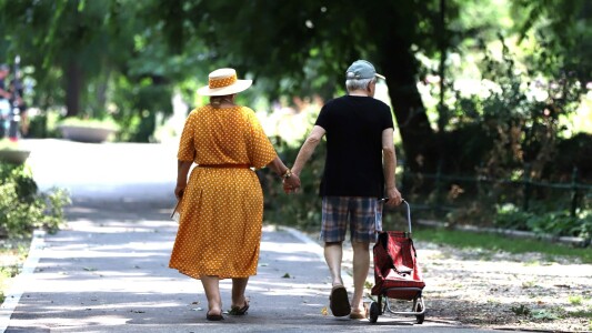 România, țara săracă cu cea mai fericită viață din Uniunea Europeană: ...