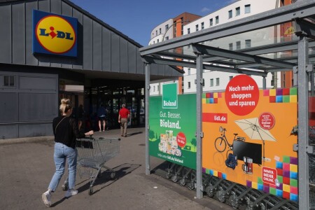 Motivul pentru care Lidl le interzice angajaților să comande mașini ...