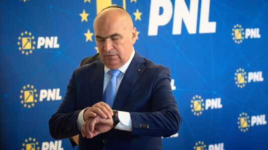 Ce se întâmplă la Congresul Extraordinar al PNL: Ilie Bolojan, singurul ...