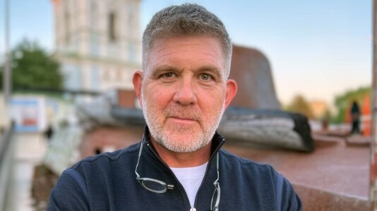 Glenn Corn, fost oficial CIA și profesor la Institutul de Politică ...