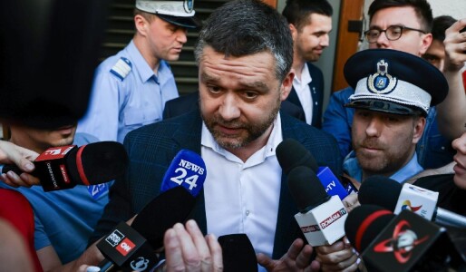 Ciprian Ciucu e acuzat de luare de mită, după ce a fost audiat de DNA. ...