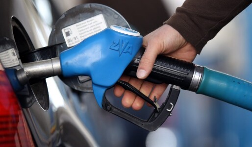 Cât costă un litru de benzină și motorină, vineri, 17 iulie 2026, în ...