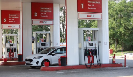 Niciun lanț mare de benzinării din Capitală nu mai vinde motorina sub 10 ...