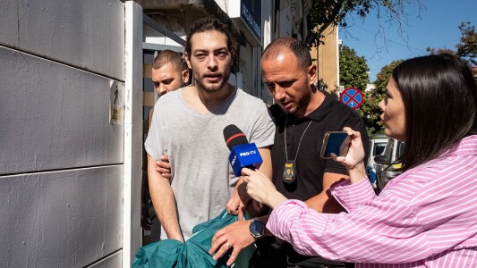 Toto Dumitrescu scapă de pușcărie pentru părăsirea locului accidentului. ...
