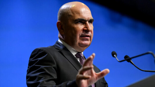 Ilie Bolojan, în căutare de susținere pentru un guvern minoritar, dar ...