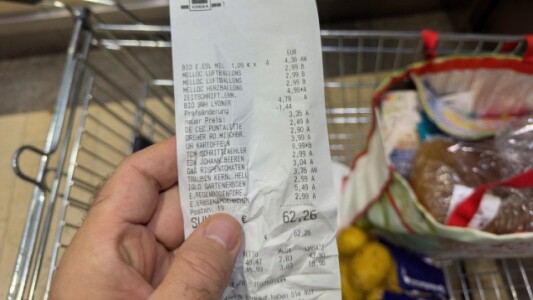 Ce este iBon, aplicația prin care românii pot primi recompense. ANAF o ...