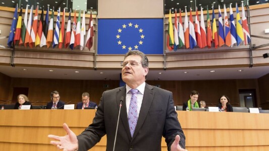 China, anchetă antidumping împotriva UE pentru un compus chimic cheie ...