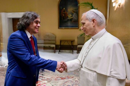 Mircea Cărtărescu s-a întâlnit cu Papa Leon al XIV-lea: „Un moment unic”, ...