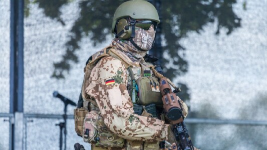 Forțele speciale KSK ale Germaniei se antrenează pentru un război cu Rusia ...