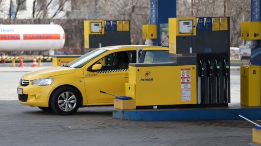 Benzina și motorina s-au scumpit iar miercuri, 20 mai 2026. Cât costă un ...