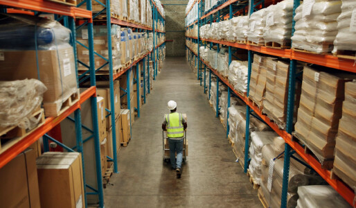 Un angajat care s-a dus beat la muncă și a fost concediat va primi 6 ...