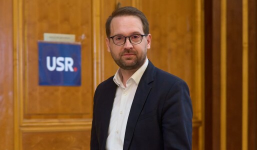 Prefectul USR de Timiș va „constata” că mandatul lui Fritz a încetat. Robu ...