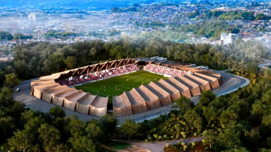 Au reinventat stadionul! Arena construită de fani se va răci cu gheață și ...