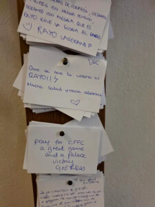 Fanii lui Rayo au „dat acatist” la St. Thomas Church din Leipzig înaintea ...
