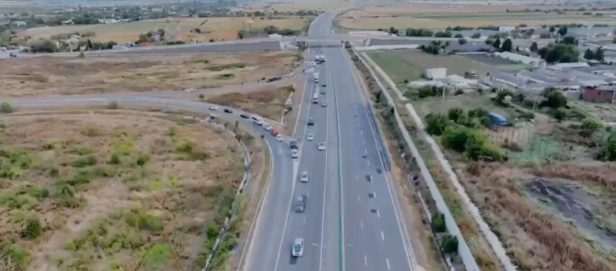 „Cel mai stresant drum”. Ce a pățit o VEDETĂ pe Autostrada Moldovei
