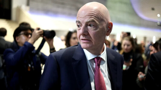 LOVITURĂ pentru Infantino! Trei confederații iau în calcul un vot pentru ...