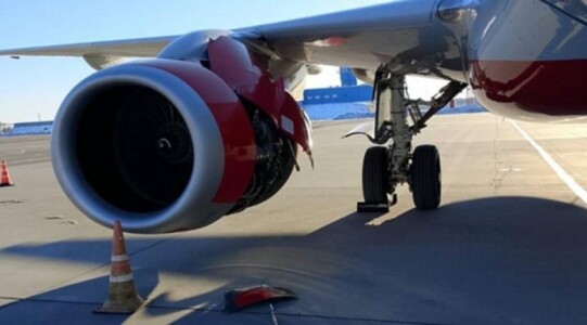 Un avion rusesc a început să se dezintegreze în zbor: 90 de pasageri se ...